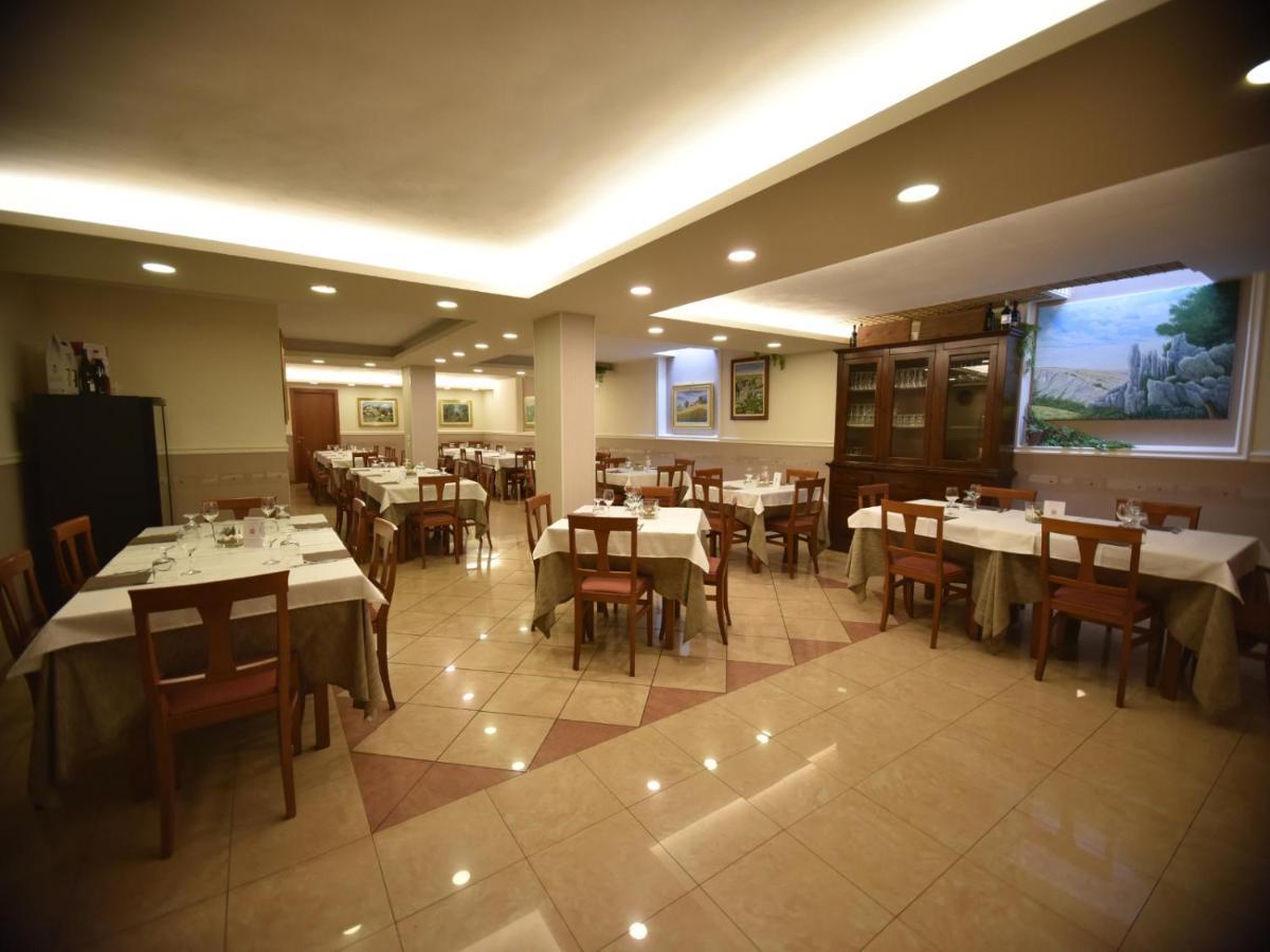 Hotel E Appartamenti La Solaria San Giovanni Rotondo Exterior photo