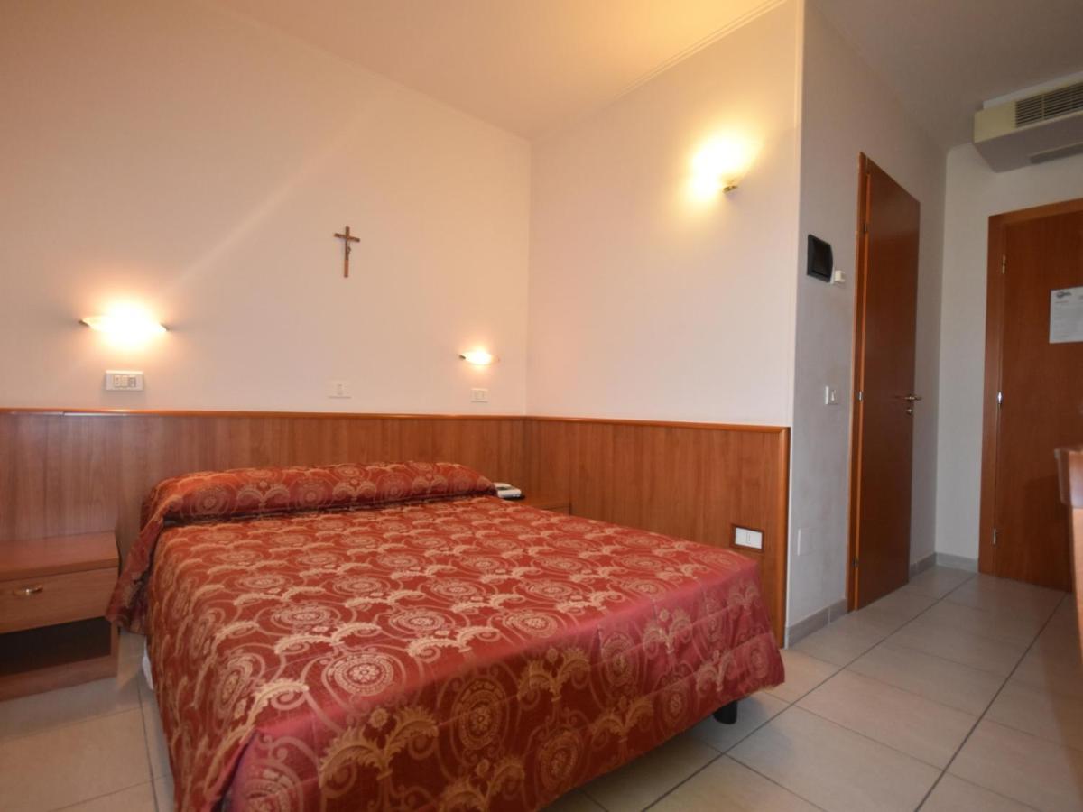 Hotel E Appartamenti La Solaria San Giovanni Rotondo Exterior photo