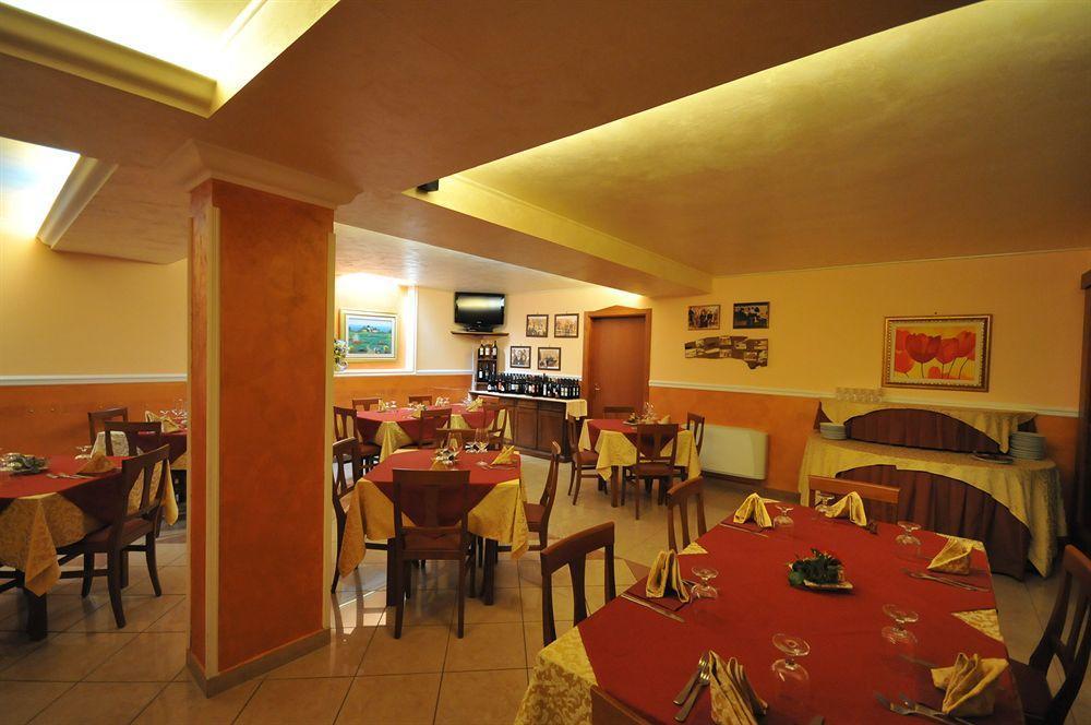 Hotel E Appartamenti La Solaria San Giovanni Rotondo Exterior photo