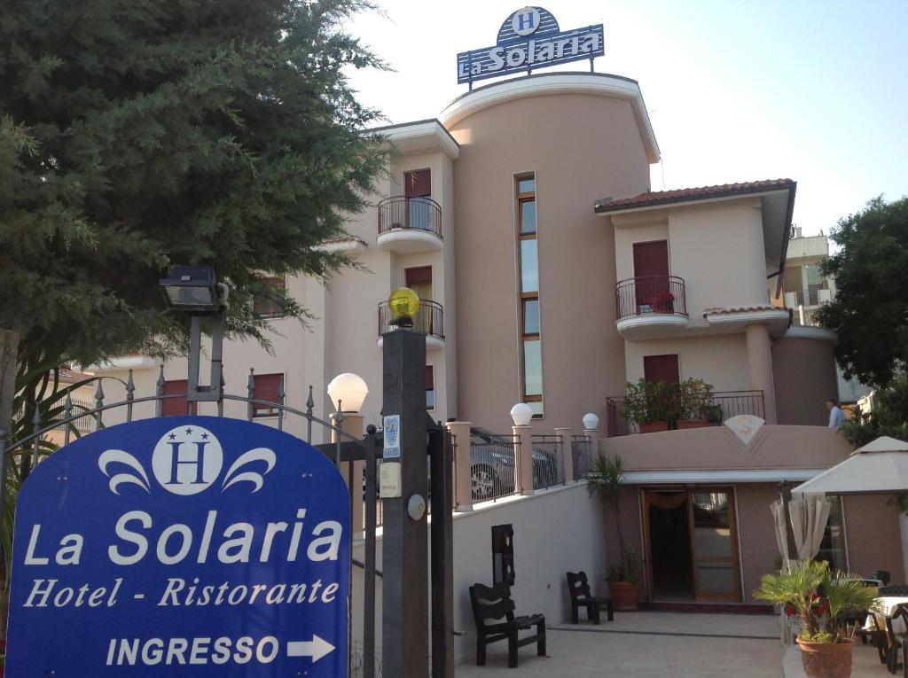 Hotel E Appartamenti La Solaria San Giovanni Rotondo Exterior photo